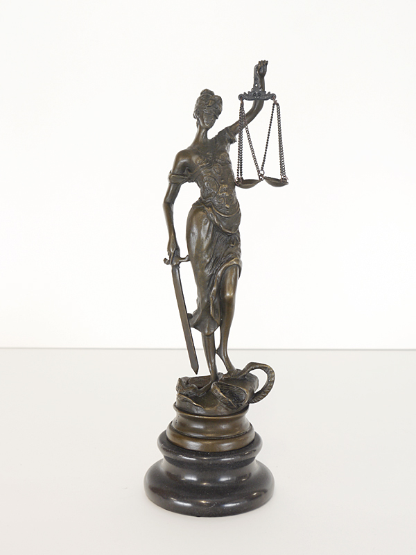 Gericht Justitia Frau Bronze Figur 22cm Marmorsockel Bronzestatue Anwaltskanzlei 