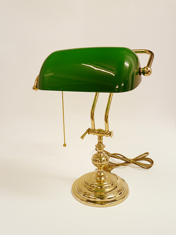 Bankerlampe aus Messing mit grünem Glasschirm